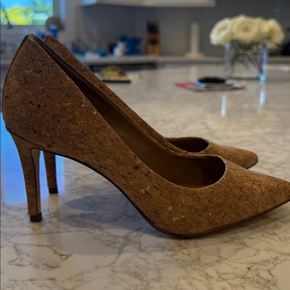 14th & Union Tan Cork Heels - Picture 4 of 4
